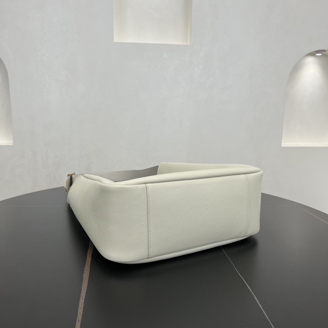 Saint Laurent LE 5 A 7 Large Soft Grained Calfskin Shoulder Bag Handbag White 753837